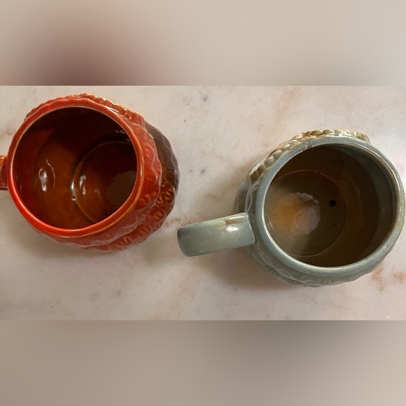 Owl Shaped Ceramic Mugs Set Of 2 In Red And Green Earthtones - Picture 4 of 5